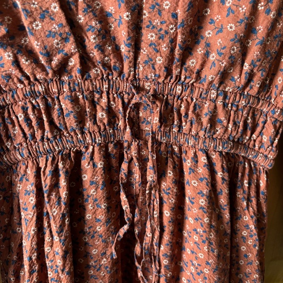 Madewell Sophia Tie Front Red Prairie Dress MiDi in Teaberry - Picture 3 of 16